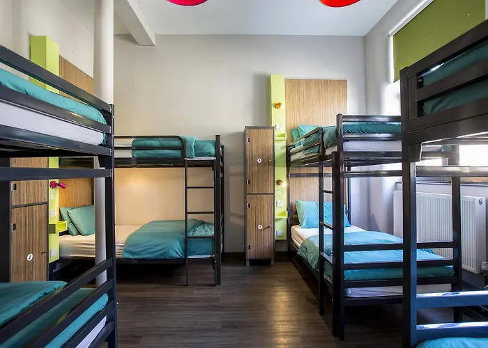 Dormitory Room Female only