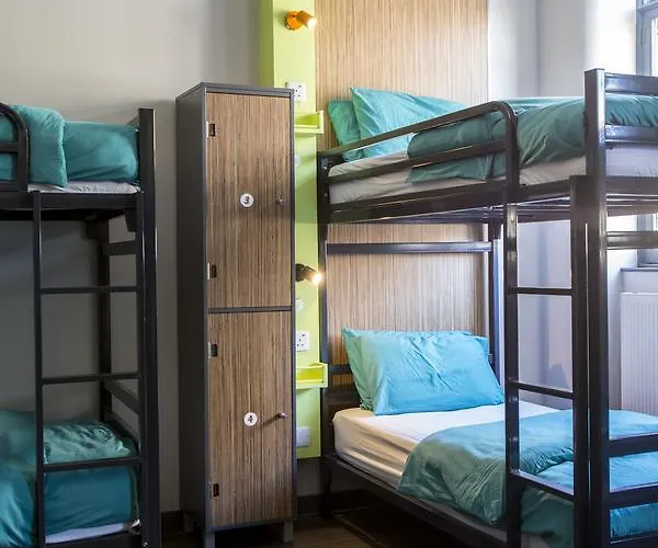 Dormitory Room Mixed