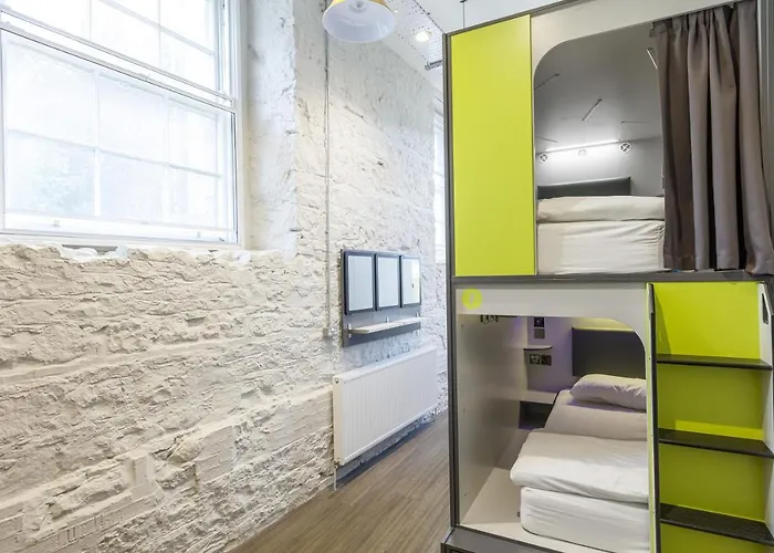 Dormitory Room Mixed